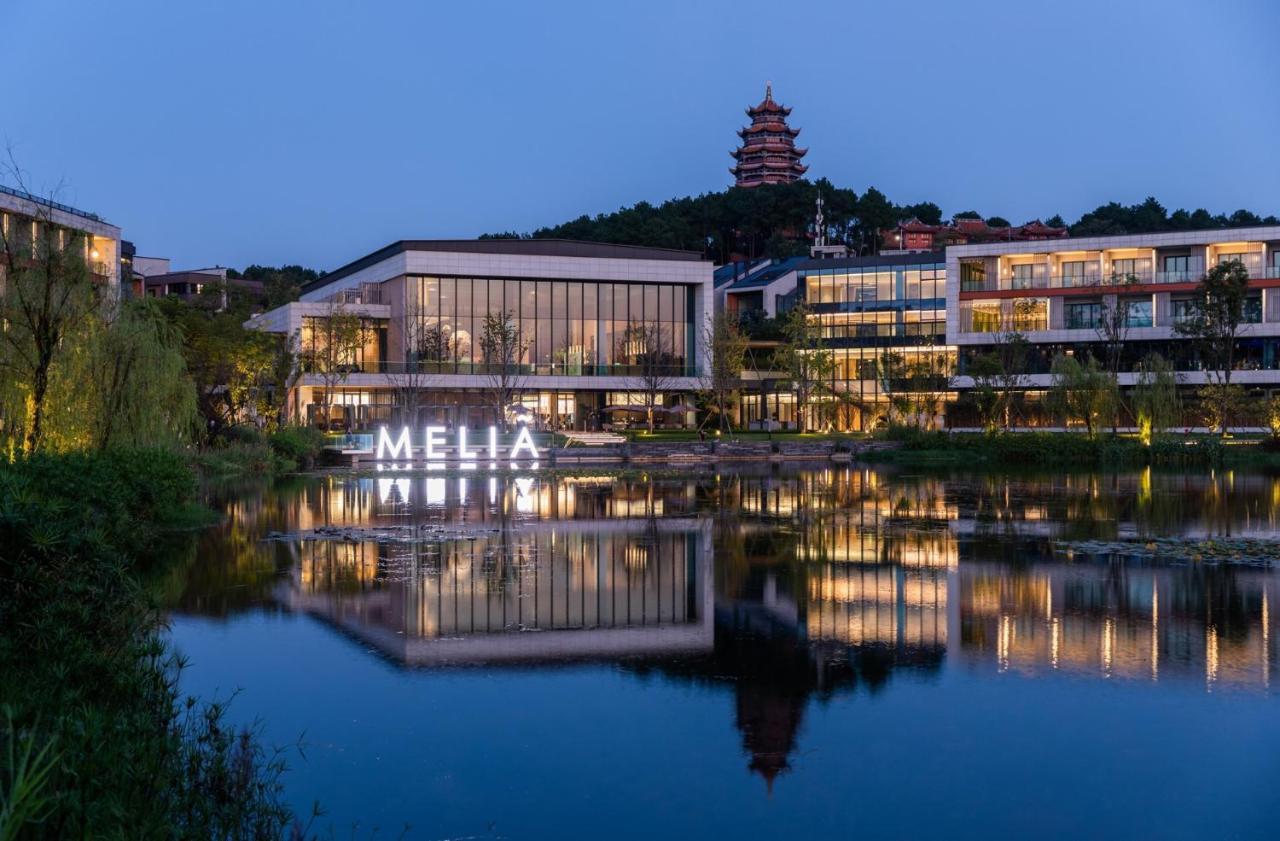 Hotel Melia Chongqing Esterno foto
