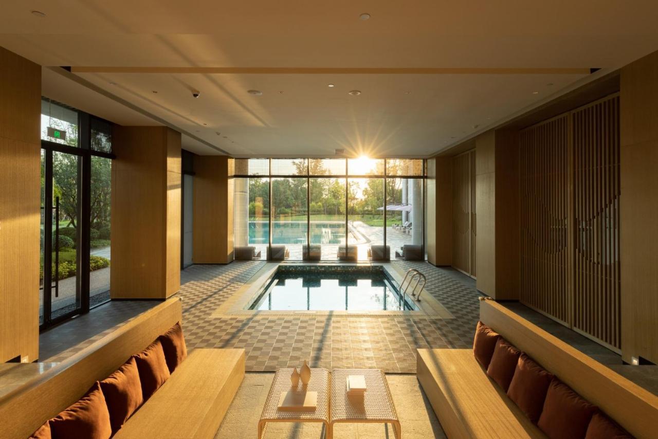Hotel Melia Chongqing Esterno foto