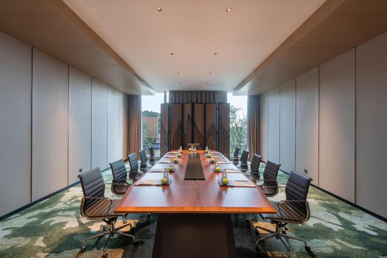 Hotel Melia Chongqing Esterno foto
