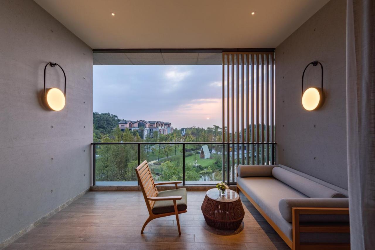 Hotel Melia Chongqing Esterno foto