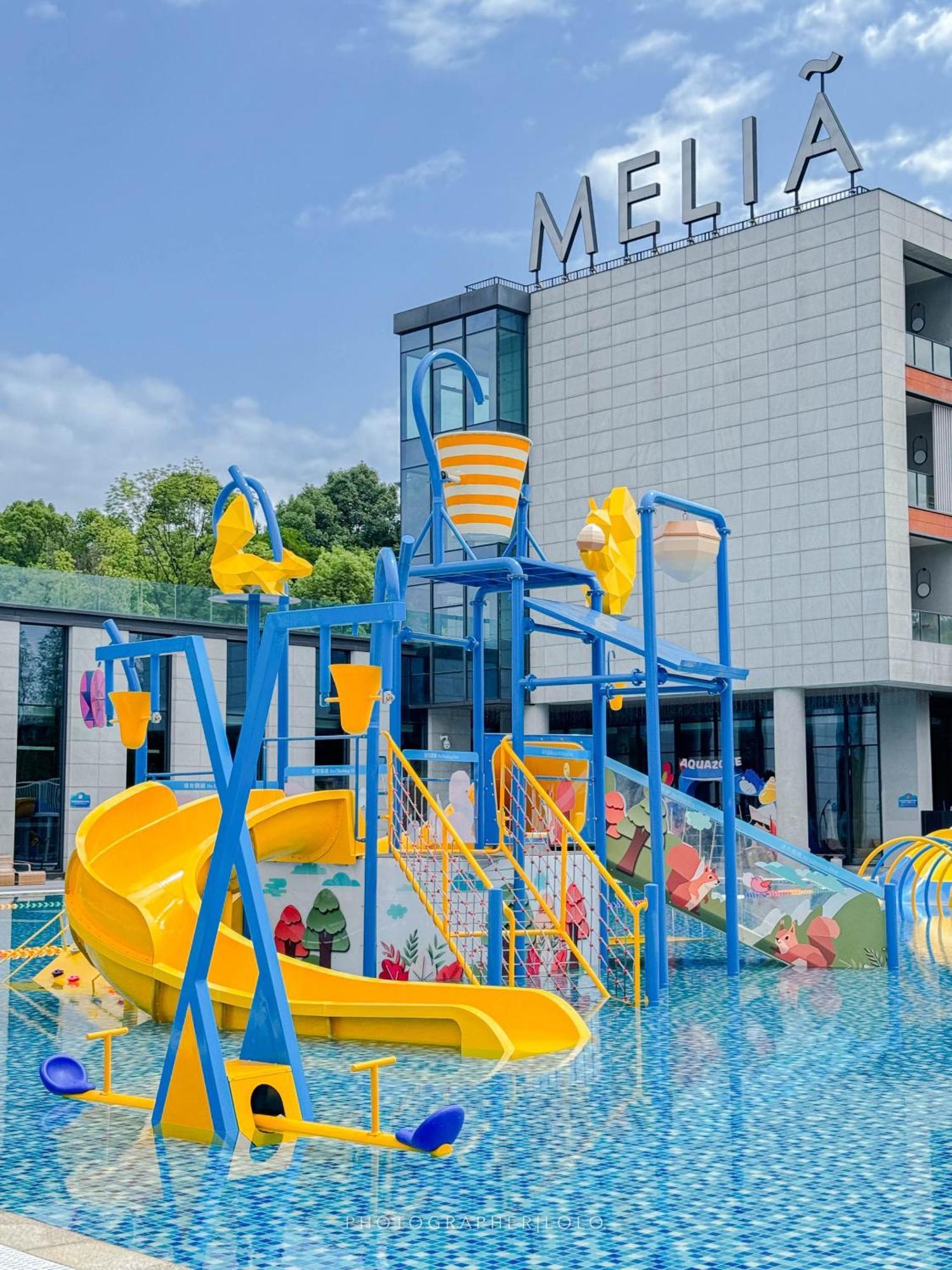 Hotel Melia Chongqing Esterno foto
